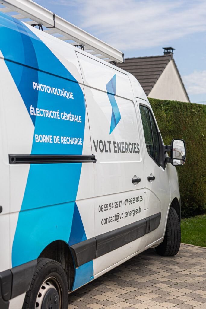 Véhicule Volt Energies - Poseur de panneaux solaires en Côte d'Or